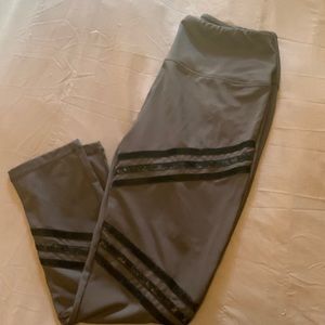 Legging with velvet detailing